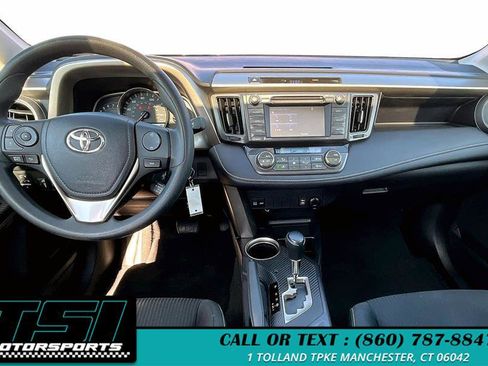 Used 2014 Toyota RAV4 XLE image 16