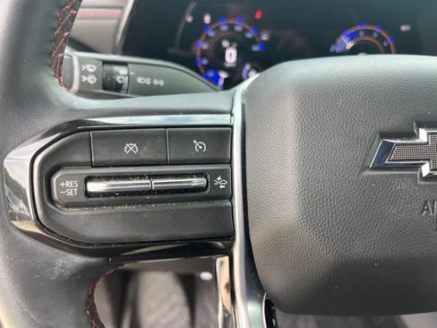 Used 2024 Chevrolet Colorado Z71 w/ Z71 Convenience Package 2 AWD/4WD image 16