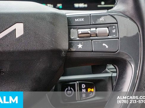 Used 2024 Kia EV9 GT-Line image 32