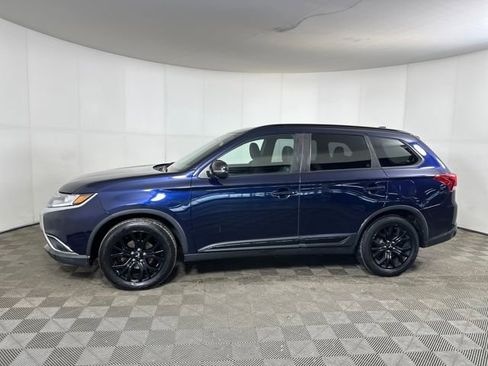 Used 2018 Mitsubishi Outlander LE image 6