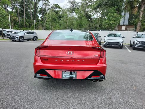 Used 2020 Hyundai Sonata SEL Plus w/ Tech Package FWD image 4