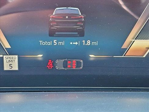 New 2026 BMW X6 xDrive40i w/ Climate Comfort Package image 11