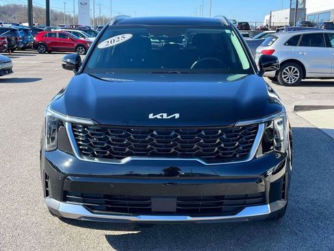 Certified 2025 Kia Sorento S w/ Panoramic Sunroof Package image 34