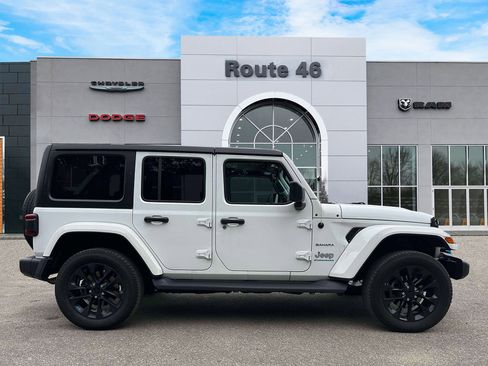 Used 2023 Jeep Wrangler Unlimited Sahara w/ Cold Weather Group image 6