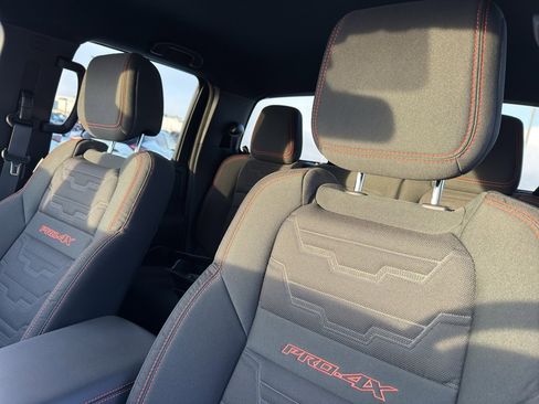 Certified 2024 Nissan Frontier PRO-4X w/ Off-Road Protection Package image 27