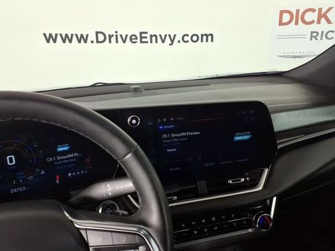 Used 2025 Chevrolet Equinox LT w/ Convenience Package II AWD/4WD image 23