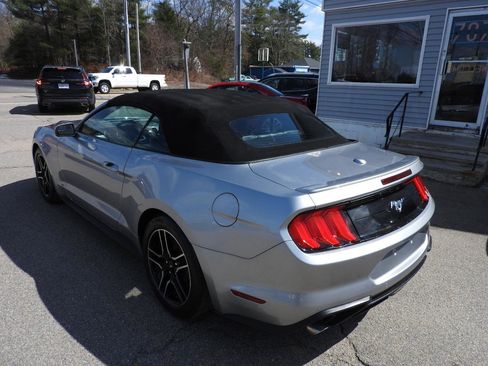 Used 2020 Ford Mustang Premium image 6