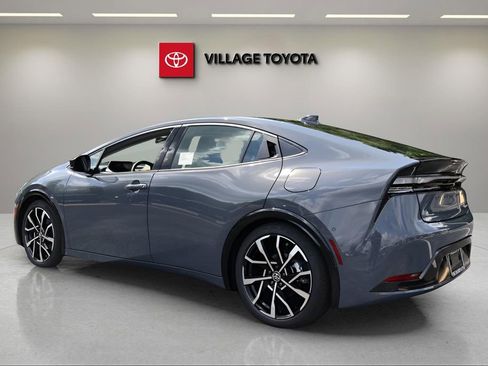 New 2026 Toyota Prius XSE Premium image 3