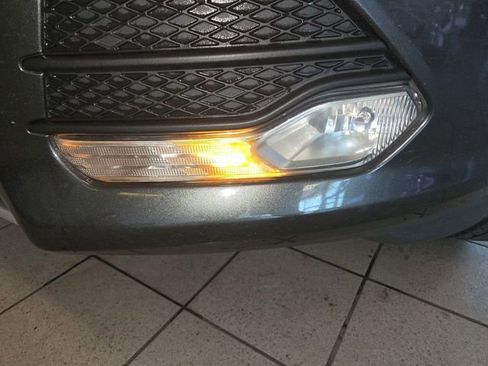 Used 2016 Ford Escape SE image 25