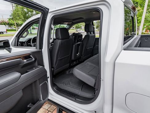 Used 2025 Chevrolet Silverado 1500 LT AWD/4WD image 37