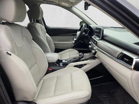 Used 2022 Kia Telluride EX FWD image 20