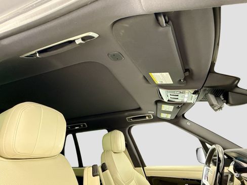Certified 2023 Land Rover Range Rover SE AWD/4WD image 17
