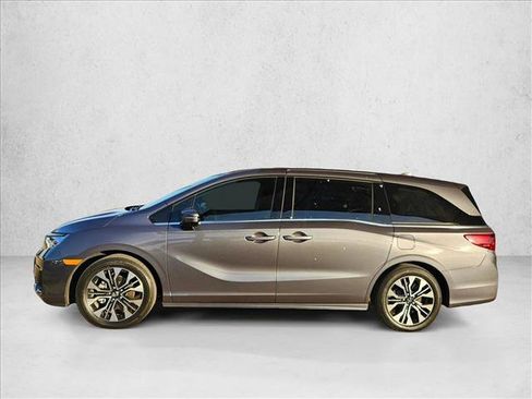 Used 2026 Honda Odyssey Elite image 8