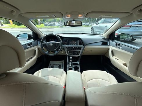 Used 2016 Hyundai Sonata SE FWD image 12