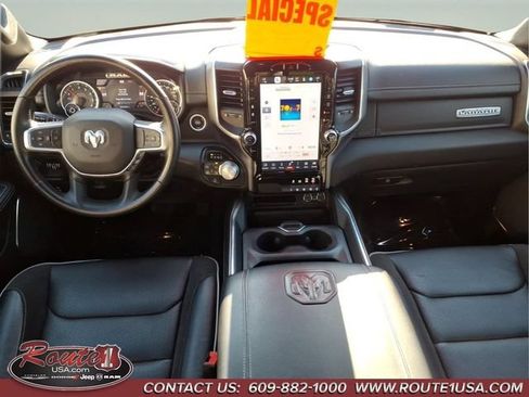 Used 2024 RAM 1500 Laramie AWD/4WD image 15