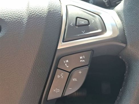 Used 2022 Ford Edge SEL w/ Convenience Package image 24