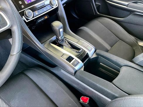 Used 2017 Honda Civic EX image 15