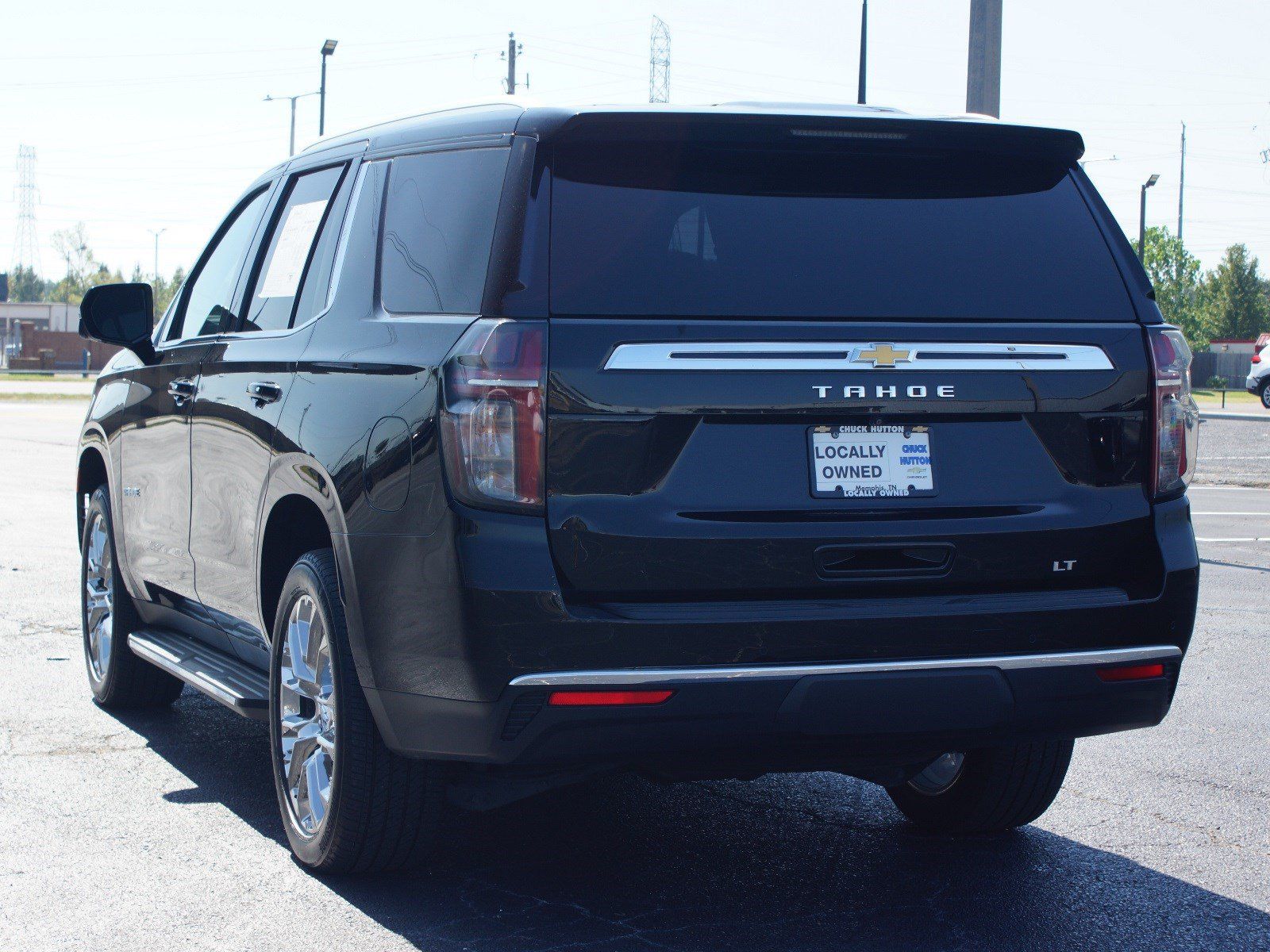 Used 2024 Chevrolet Tahoe LT w/ LT Signature Plus Package RWD image 18