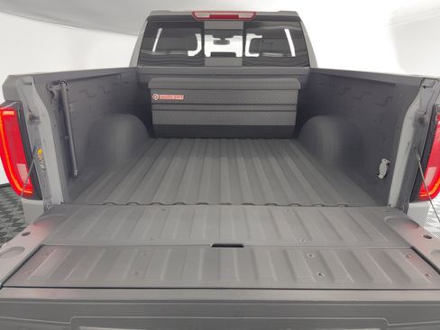 Used 2022 GMC Sierra 1500 AT4 w/ AT4 Preferred Package AWD/4WD image 13