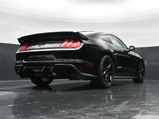 Used 2019 Ford Mustang GT Premium w/ Black Accent Package RWD image 45