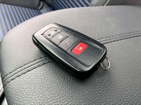 Used 2025 Toyota RAV4 XSE image 14