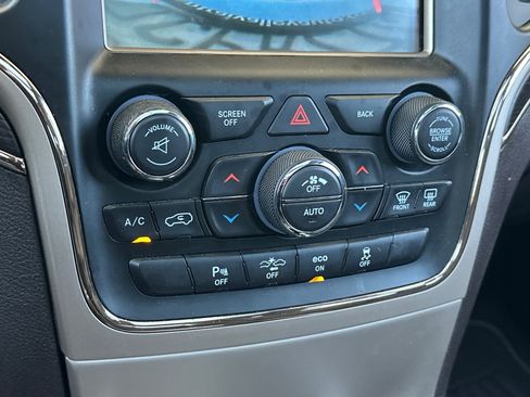 Used 2014 Jeep Grand Cherokee Summit AWD/4WD image 21