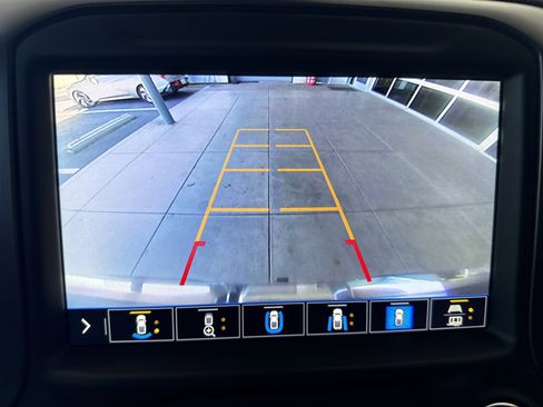 Used 2020 GMC Sierra 1500 AT4 w/ AT4 Premium Package image 32