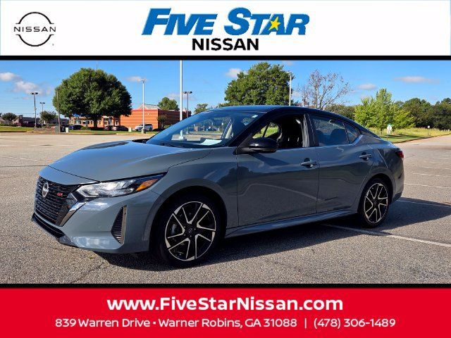 Used 2024 Nissan Sentra SR FWD image 3