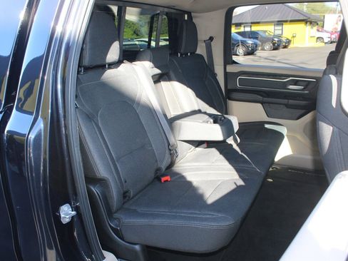 Used 2019 RAM 1500 Big Horn image 14