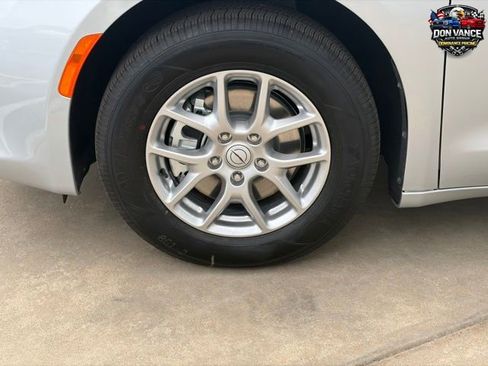 New 2026 Chrysler Voyager LX FWD image 24