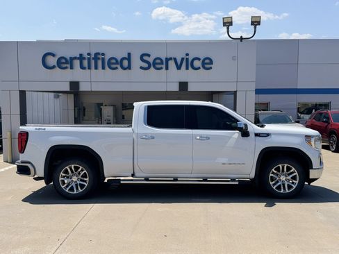 Used 2021 GMC Sierra 1500 SLT w/ SLT Premium Plus Package AWD/4WD image 3