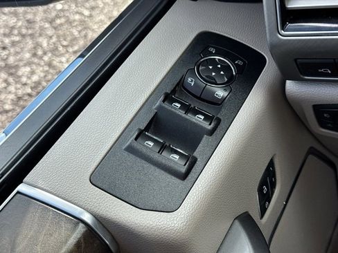 Used 2020 Ford F150 Limited w/ Trailer Tow Package image 26