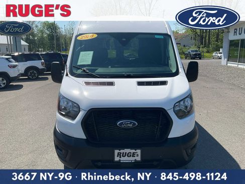 Used 2024 Ford Transit 250 148 Medium Roof w/ Load Area Protection Package RWD image 9