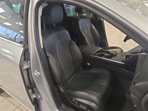 Used 2023 Acura TLX w/ Technology Package image 24