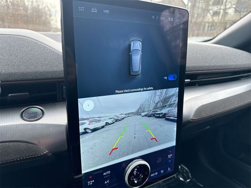 Used 2021 Ford Mustang Mach-E GT image 24