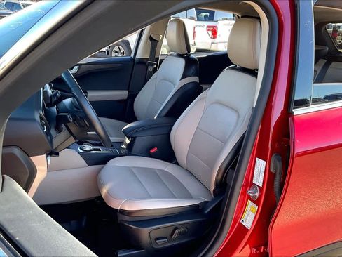 Used 2020 Ford Escape Titanium image 7