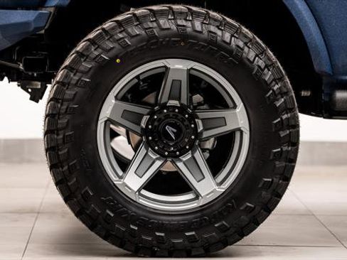 Used 2026 Ford Bronco 4-Door AWD/4WD image 19