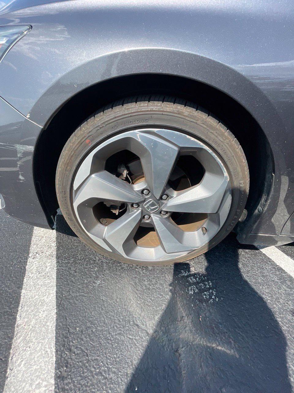 Used 2018 Honda Accord Touring image 12