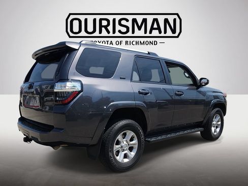 Used 2023 Toyota 4Runner SR5 AWD/4WD image 7