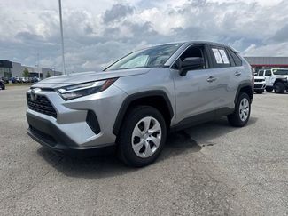 Used 2025 Toyota RAV4 LE FWD video 2