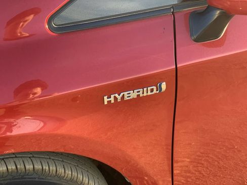 Used 2013 Toyota Prius Two FWD image 30