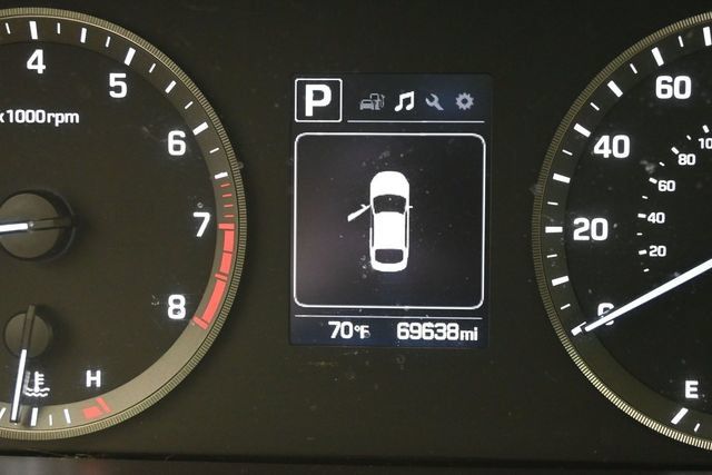 Used 2017 Hyundai Sonata Sport w/ Value Edition Package 02 FWD image 30