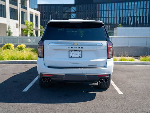 Used 2023 Chevrolet Tahoe Premier AWD/4WD image 7