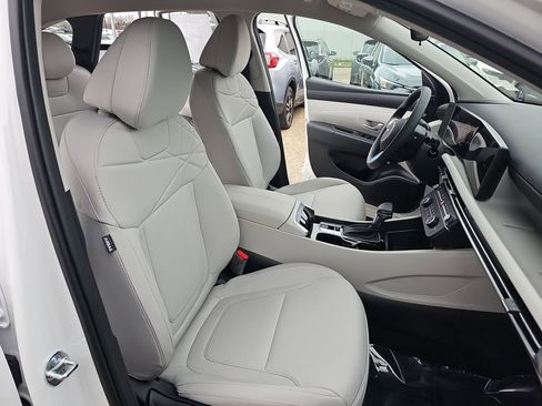 New 2026 Hyundai Tucson SE image 10