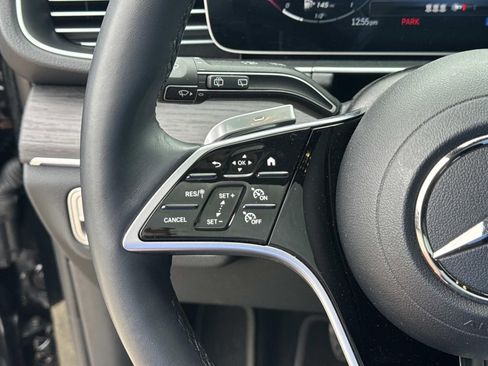 Used 2025 Mercedes-Benz GLE 350 4MATIC image 23