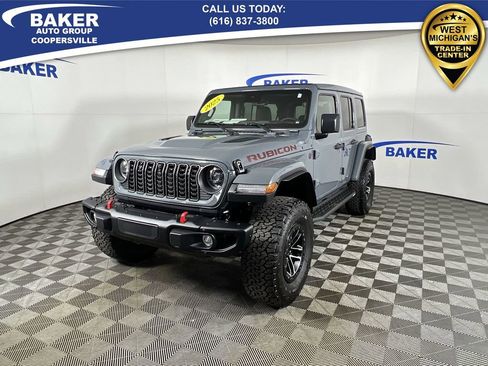 Used 2025 Jeep Wrangler Unlimited Rubicon image 5