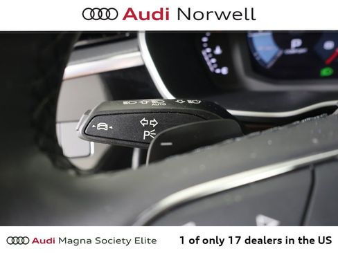 Used 2023 Audi Q3 2.0T Premium w/ Convenience Package AWD/4WD image 28