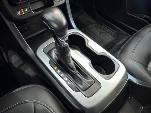 Certified 2022 Chevrolet Colorado LT w/ Luxury Package image 22