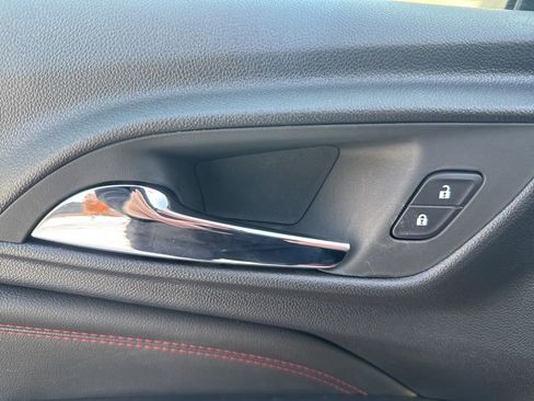 New 2026 Chevrolet Trax RS w/ Sunroof Package FWD image 27