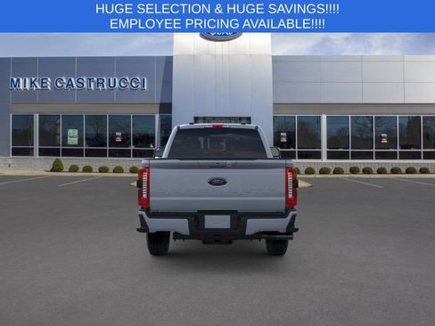 New 2026 Ford F250 Lariat w/ Black Appearance Package AWD/4WD image 5